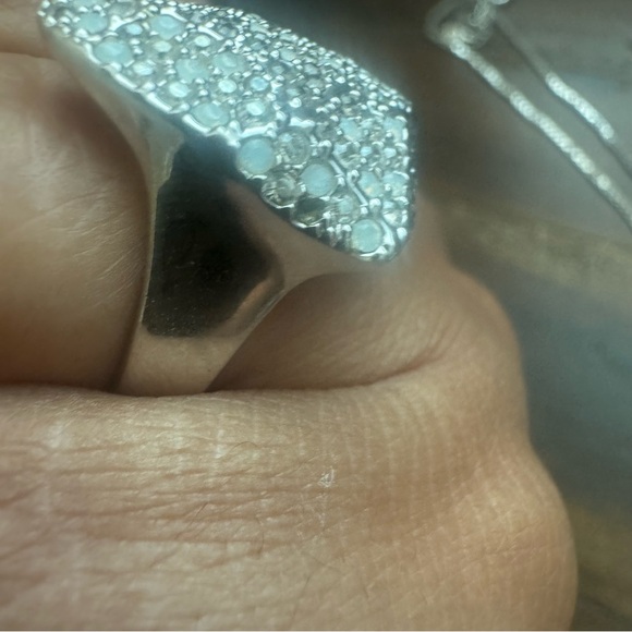 Matching ring and necklace set. - Picture 8 of 11